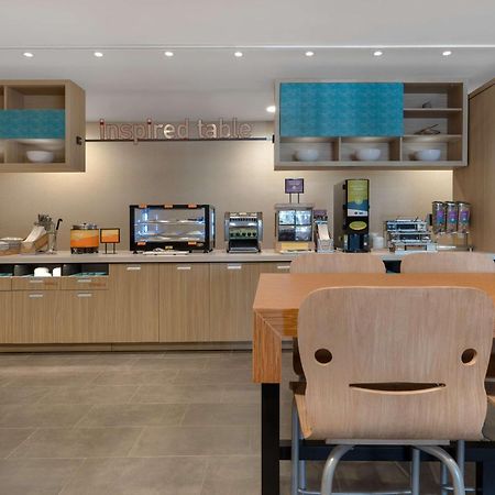 Home2 Suites By Hilton 코코모 외부 사진